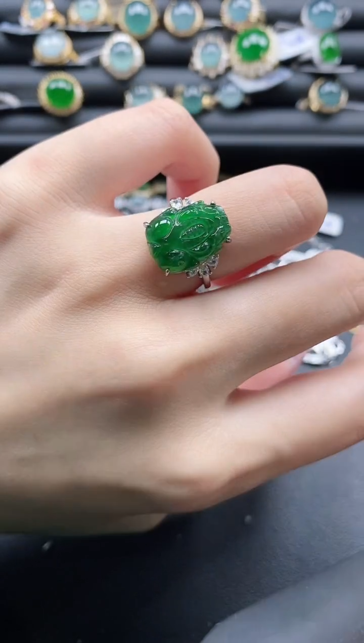 【闪购商品】翡翠戒指银S925镶嵌1111