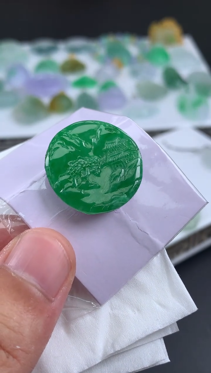 【闪购商品】定制翡翠未镶嵌翡翠