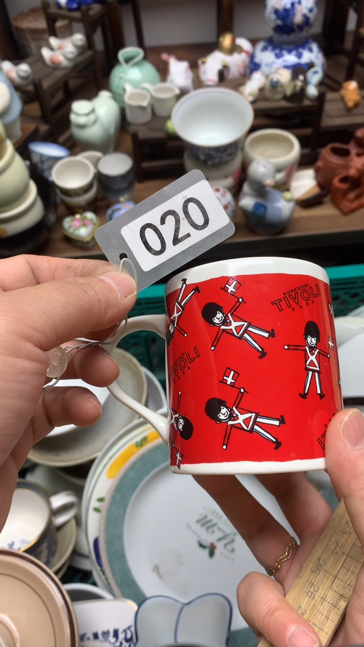 瓷片A龙华精品陶瓷店