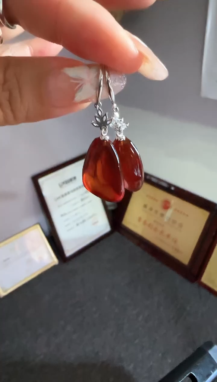 琥珀未镶嵌耳饰难***?#47缅甸琥珀血珀耳饰