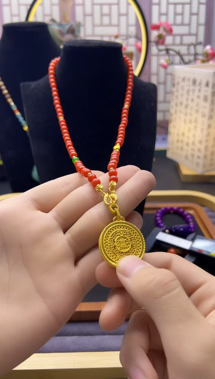 【闪购商品】南红玛瑙颈饰14K金镶嵌X25     