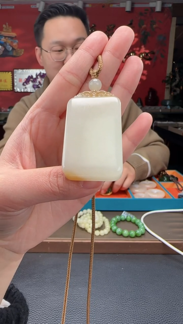 【闪购商品】和田玉颈饰未镶嵌且末糖白无事牌