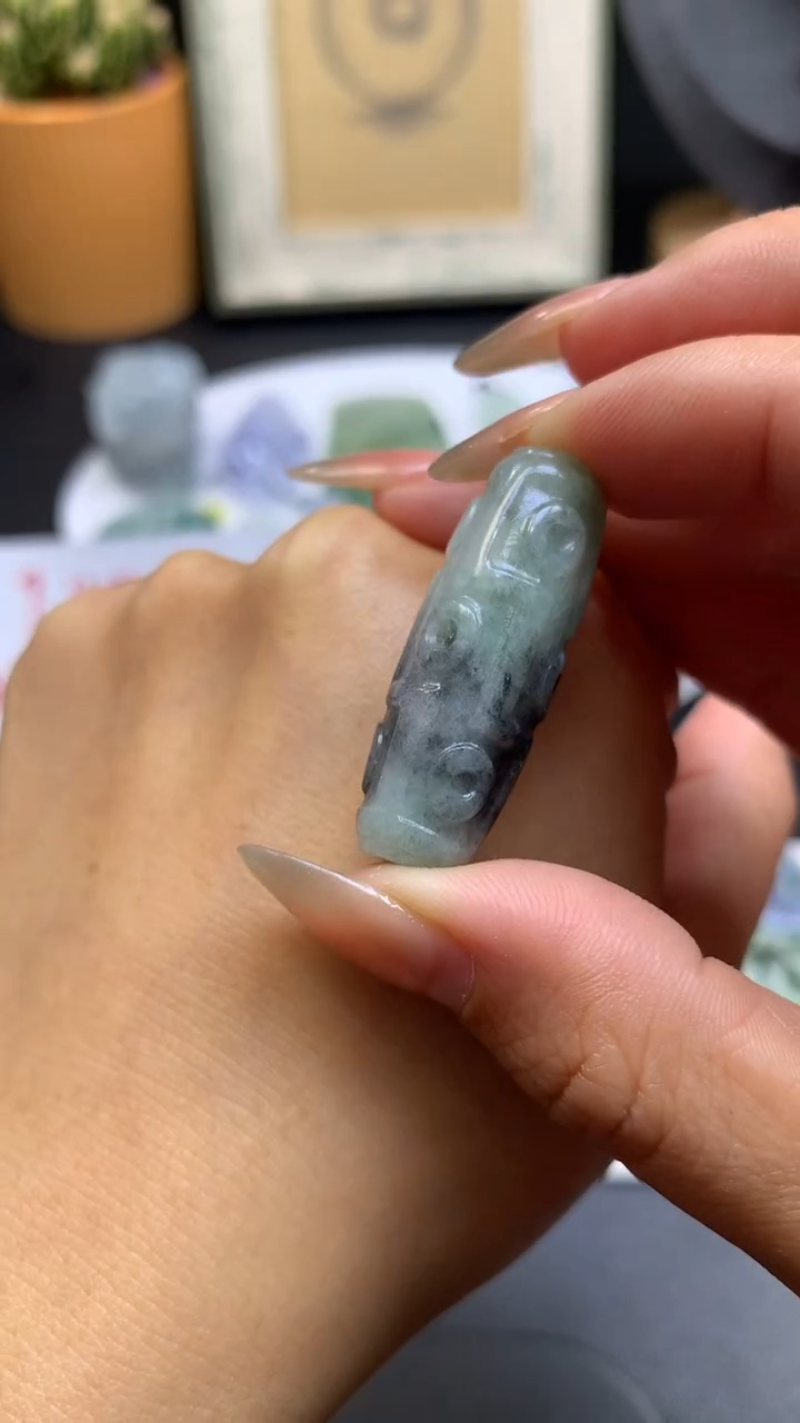 【闪购商品】定制翡翠未镶嵌翡翠