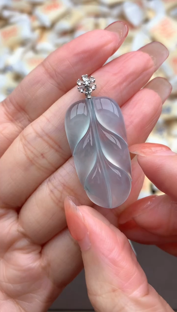 【闪购商品】翡翠挂件18K金镶嵌一