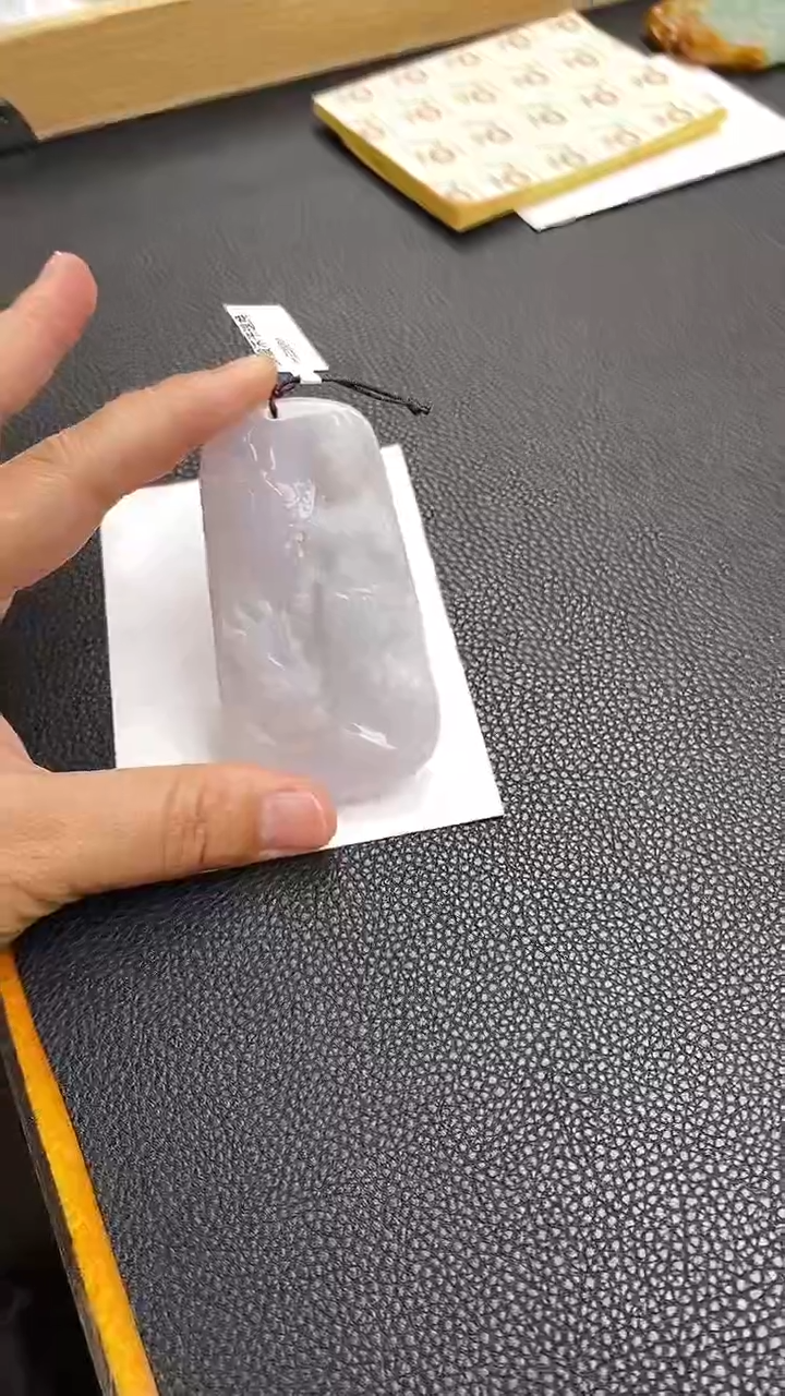 【闪购商品】翡翠颈饰未镶嵌挂件