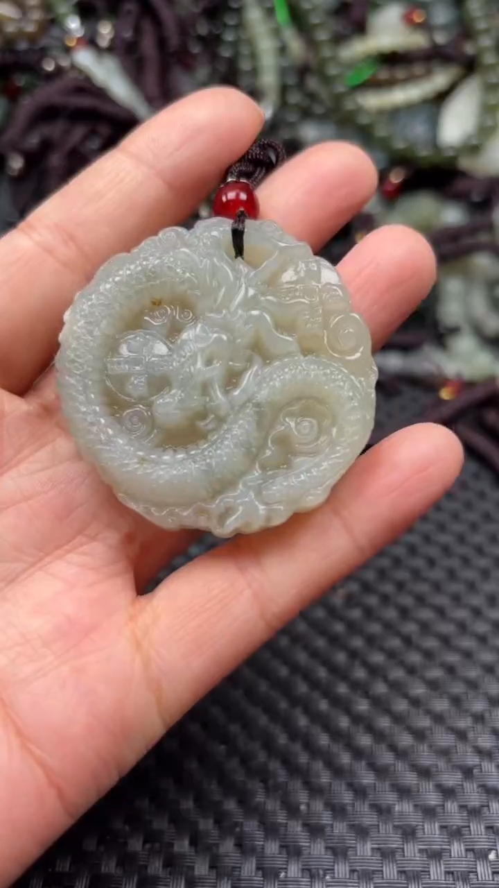 【闪购商品】和田玉颈饰未镶嵌.