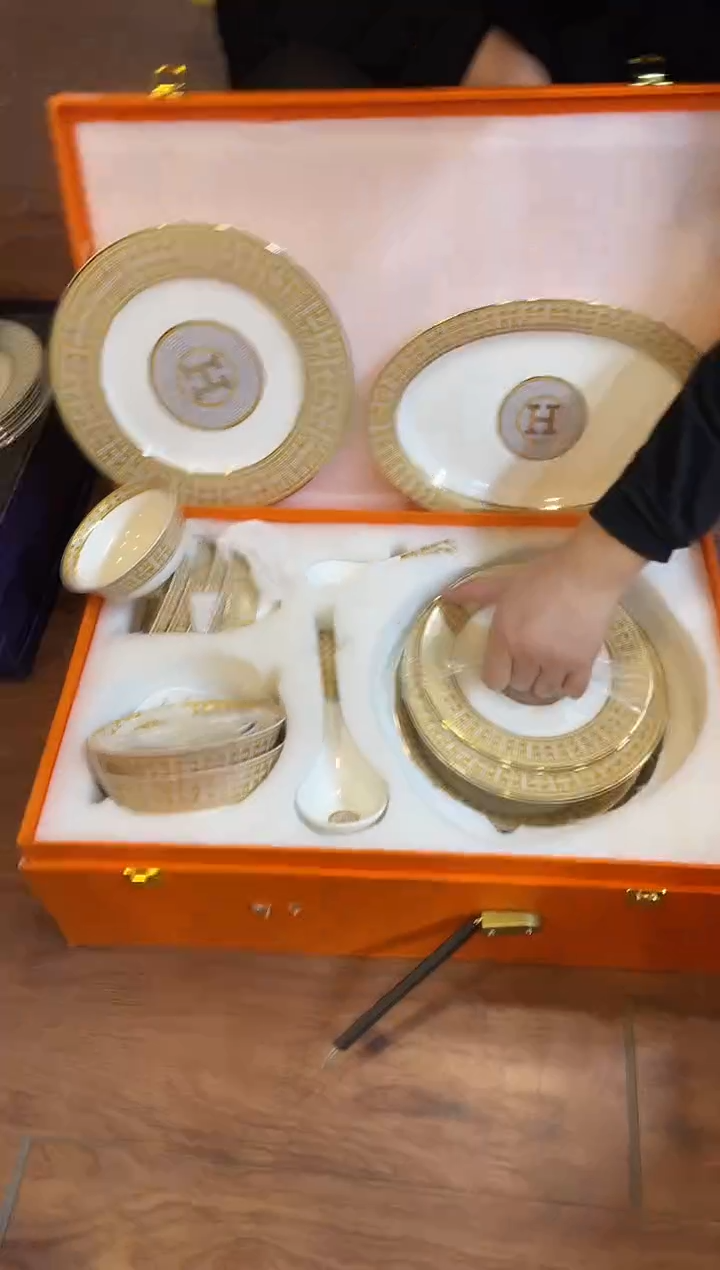 杯鸿辉家品牌瓷器，京东包邮！