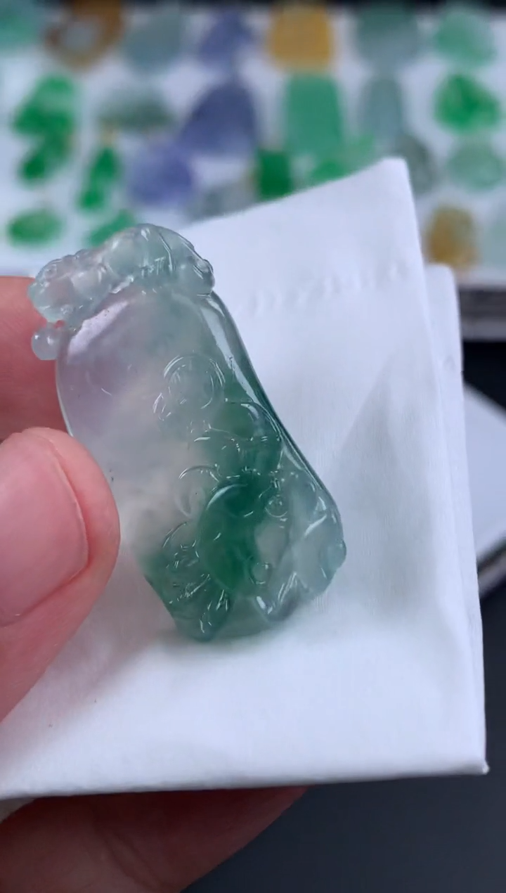 【闪购商品】定制翡翠未镶嵌翡翠