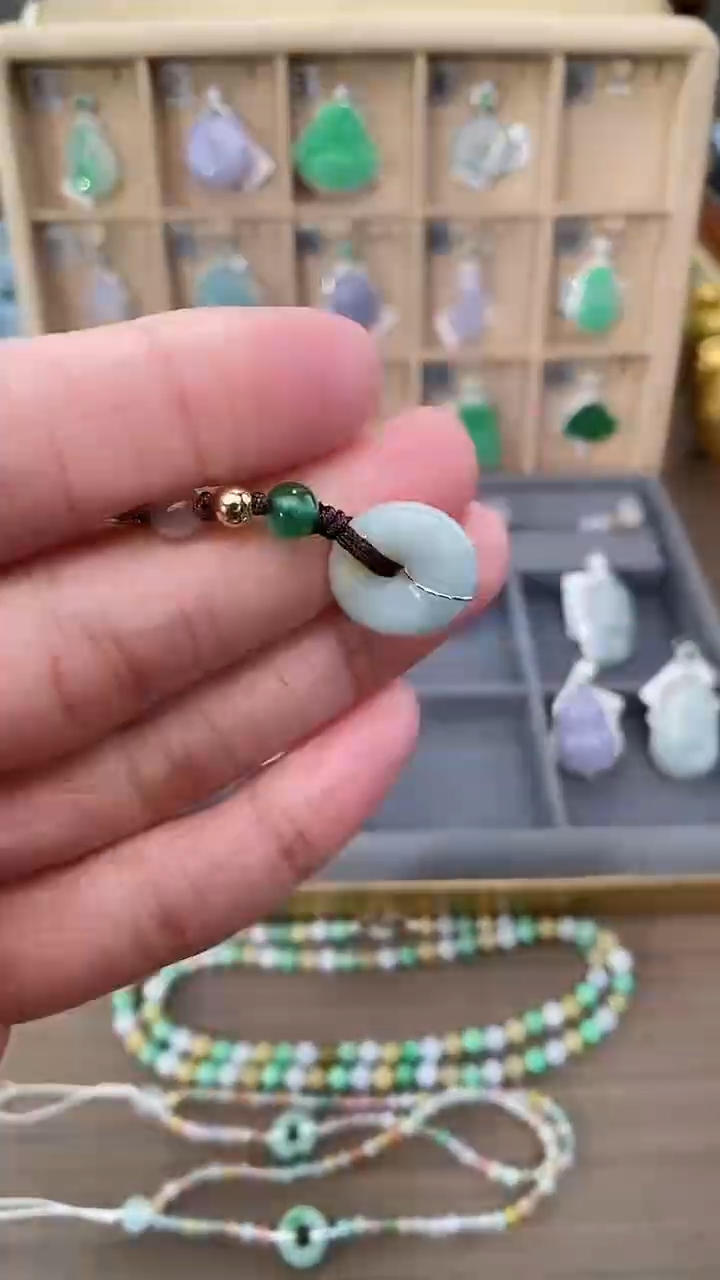 翡翠未镶嵌吊坠(不含链)手机挂