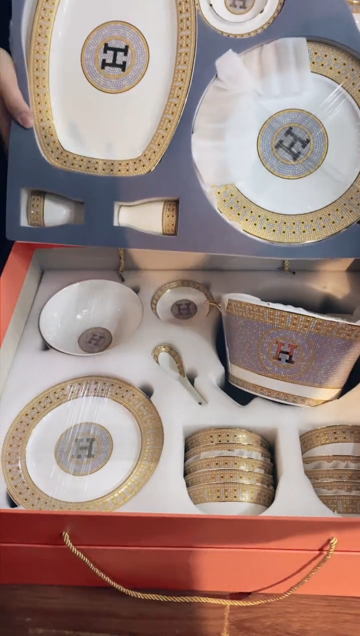 【闪购商品】杯鸿辉家品牌瓷器，京东包邮！