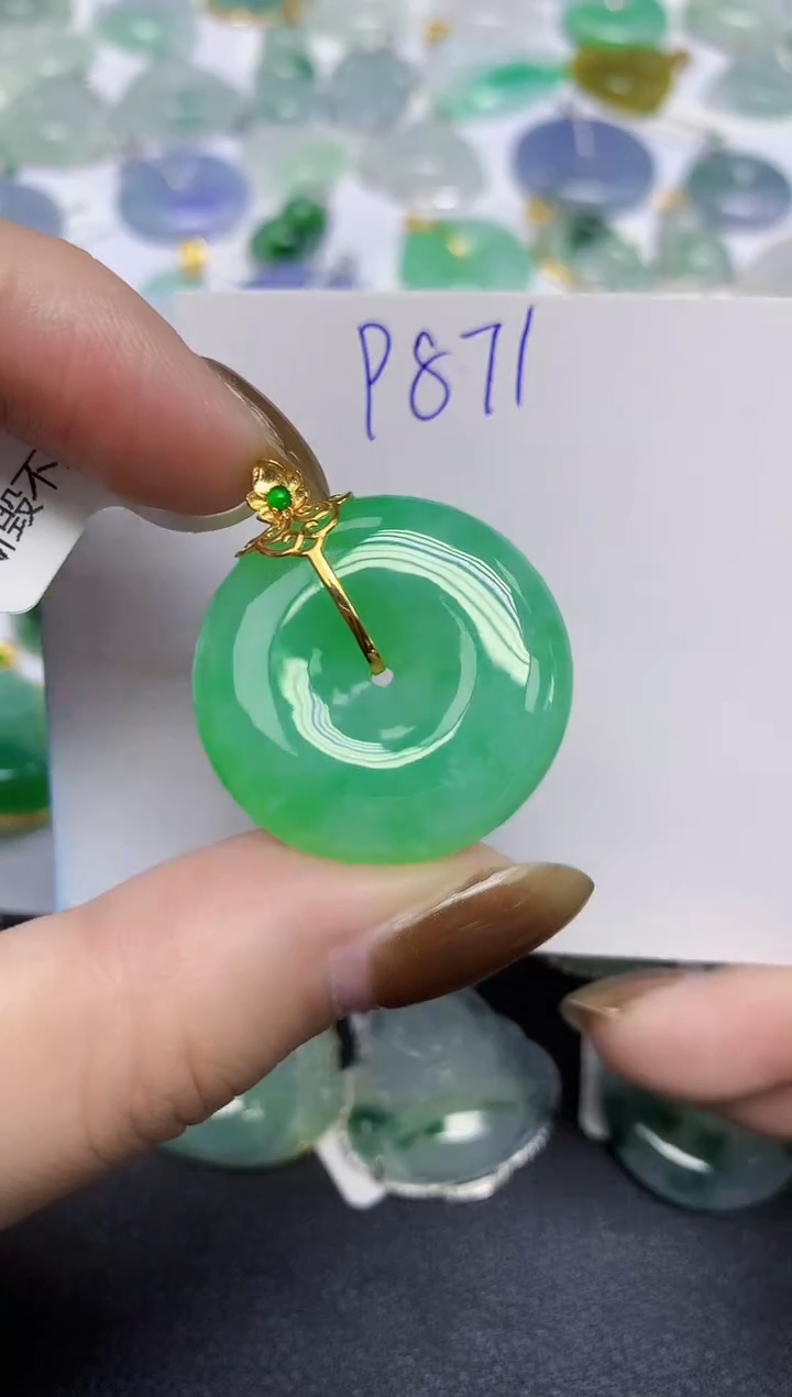 颈饰18K金镶嵌翡翠天然缅甸翡翠A货翡翠百元以上9元证书费自理