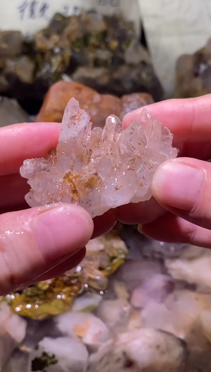 未镶嵌珠宝半成品水晶86号融簇骸骨晶簇