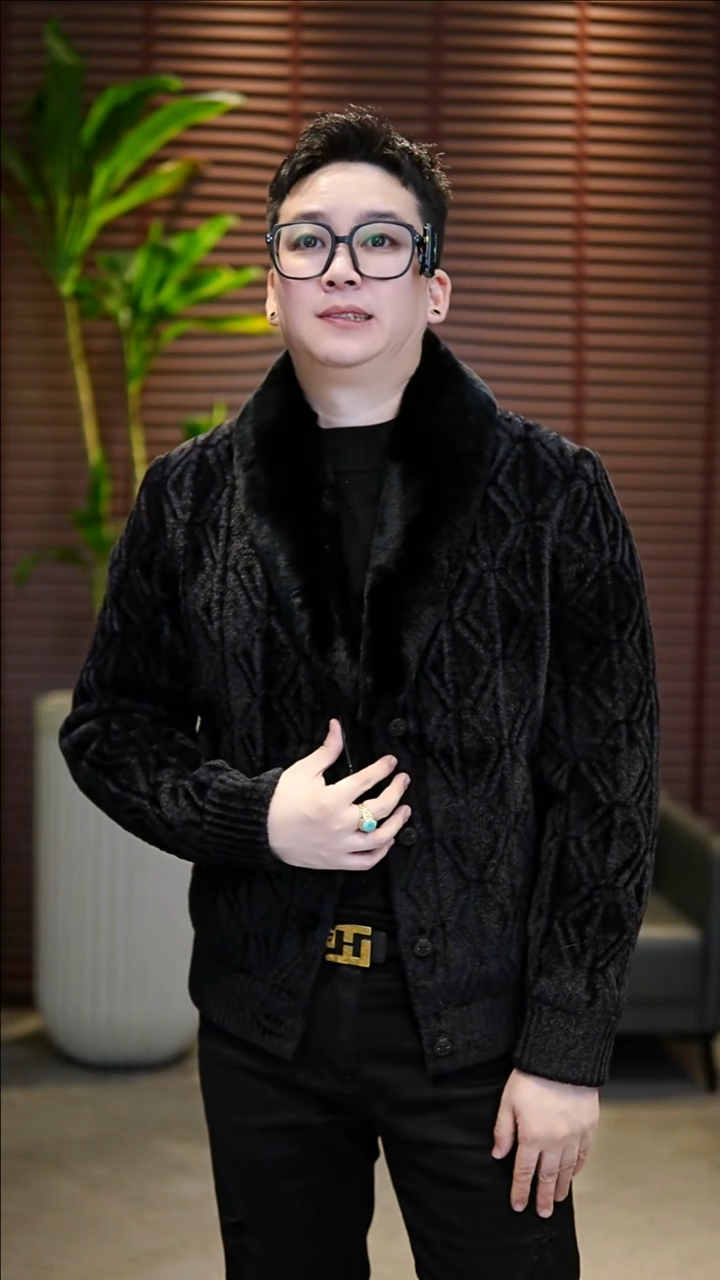 48码（10-125斤）兔毛领鹅绒夹克