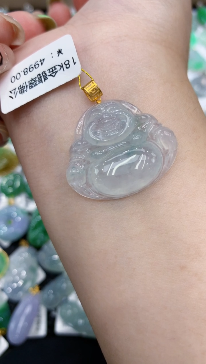 翡翠18K金镶嵌颈饰111111111111