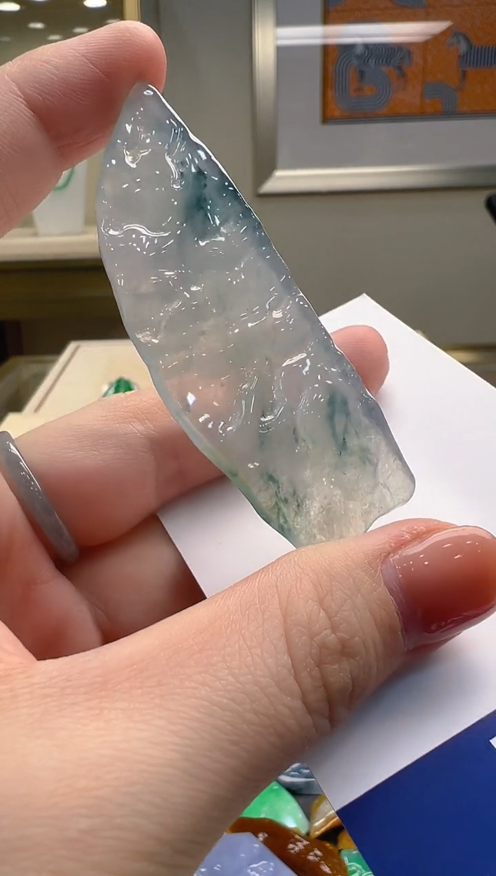 【闪购商品】翡翠吊坠(不含链)未镶嵌多样性发货拍一发一