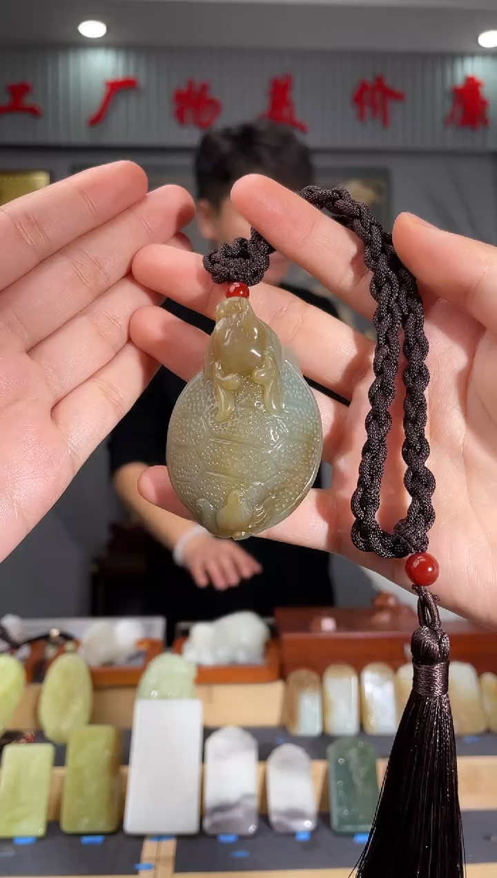 【闪购商品】和田玉颈饰未镶嵌拍一发一 多样性发货