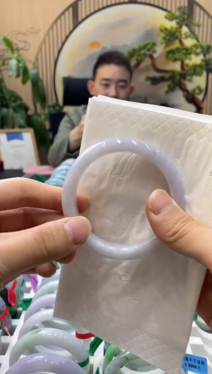 【闪购商品】翡翠手镯未镶嵌000010803