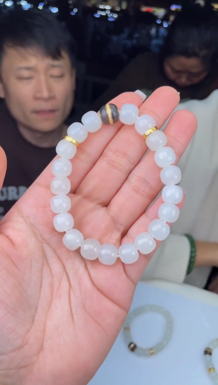 【闪购商品】定制和田玉天然和田玉拍一发一