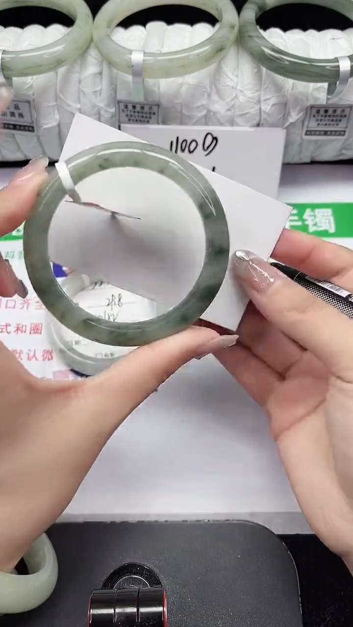 未镶嵌手镯石英质玉223-54/55