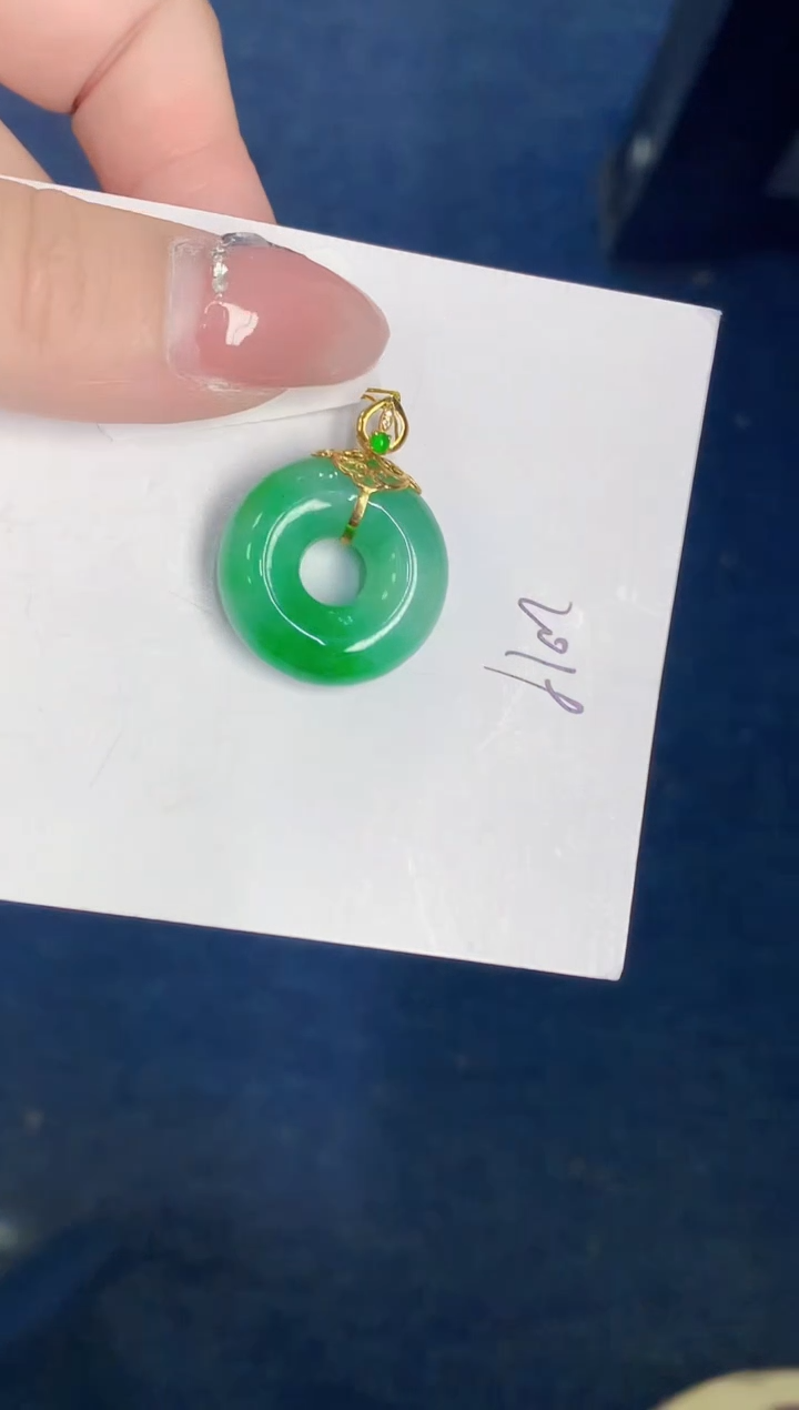 【闪购商品】翡翠颈饰18K金镶嵌000000000