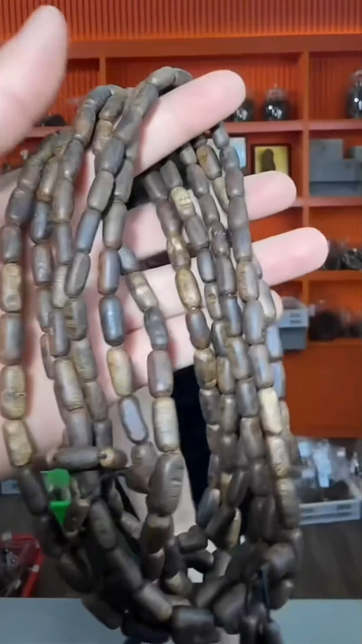 沉香手串26号瘤疤多样性发一