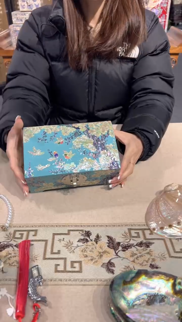 【闪购商品】鱼锁满贝底·弘贝雅螺钿漆器文化馆