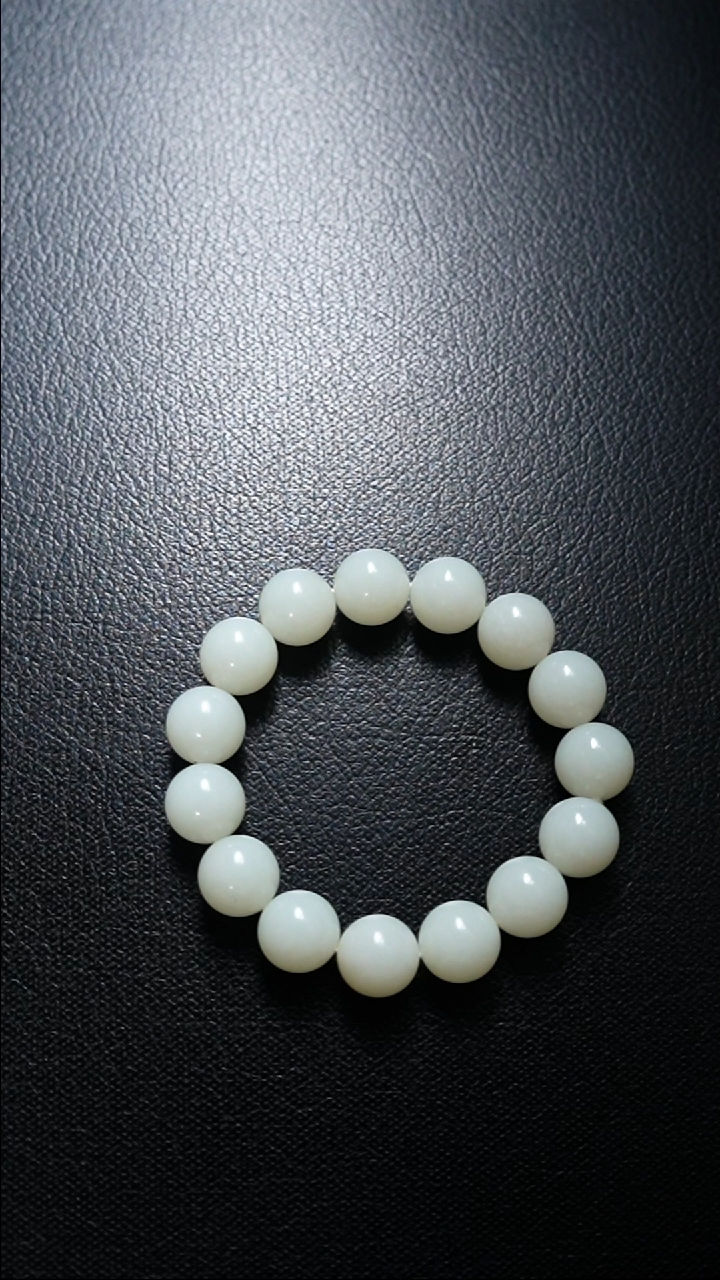 【闪购商品】和田玉颈饰未镶嵌手串