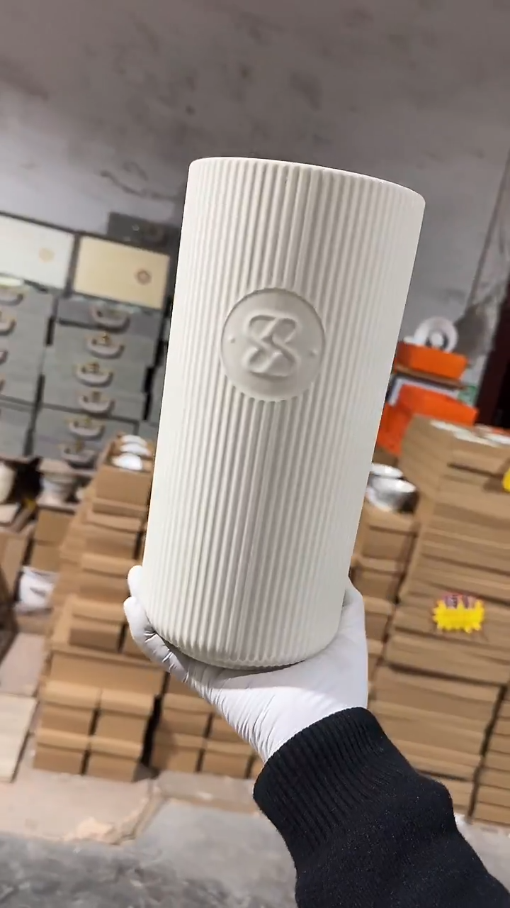 陶瓷花瓶微瑕 凑满20元包邮