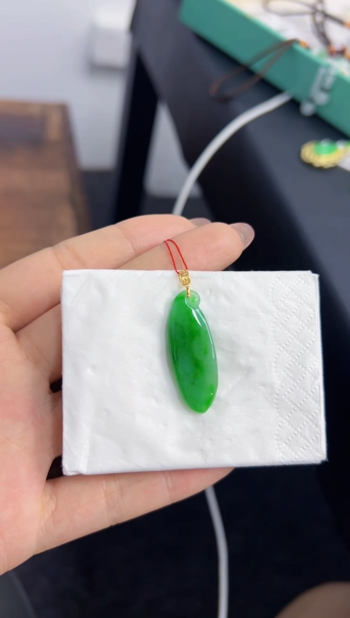 【闪购商品】翡翠颈饰18K金镶嵌Q缅料A货翡翠/支持复检/一件