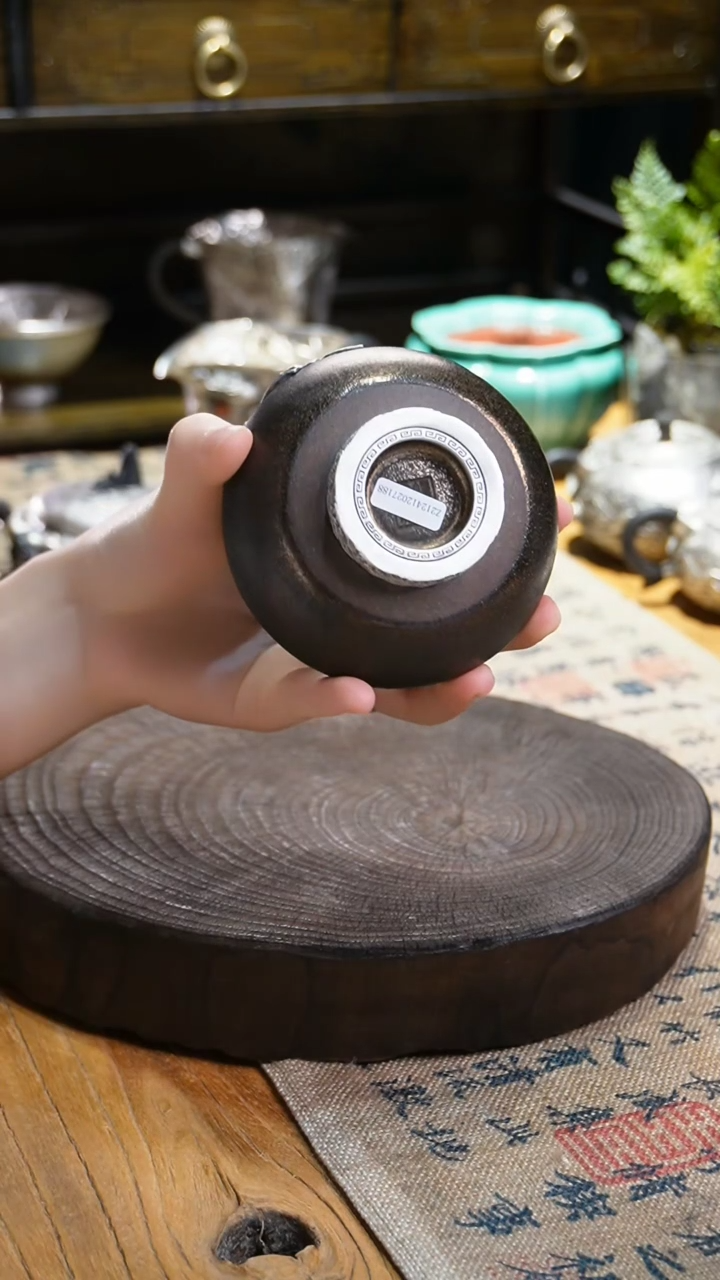 【闪购商品】福器艺术定制黑陶龙饮主人杯