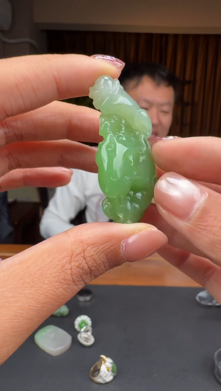 【闪购商品】和田玉142未镶嵌3.11巴哥多样性发货