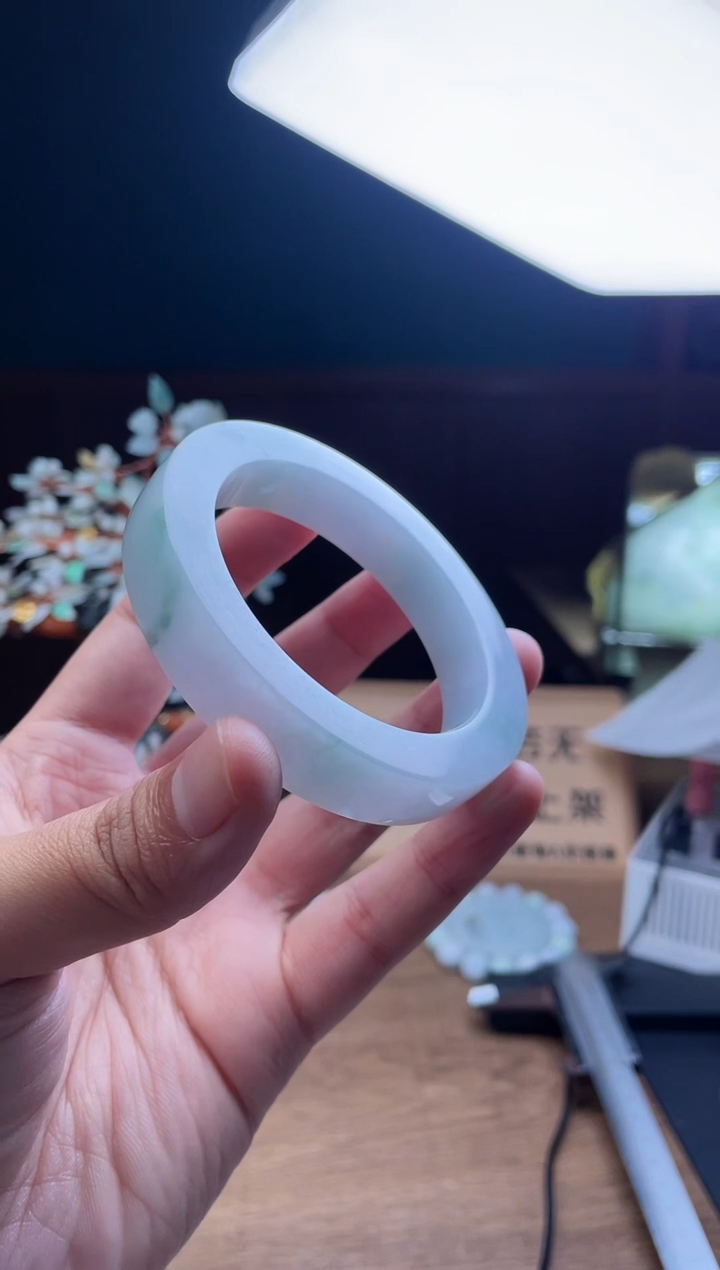 【闪购商品】定制翡翠手镯未镶嵌 定制