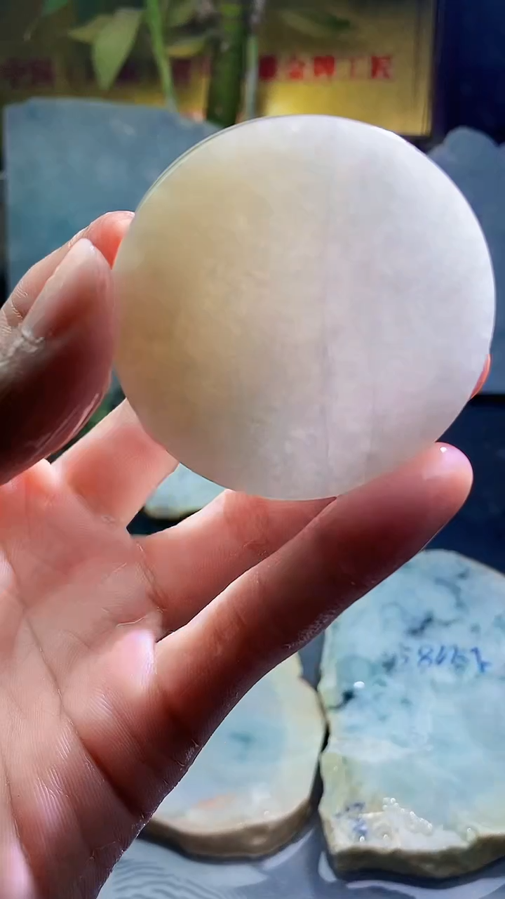 未镶嵌挂件翡翠小雨422