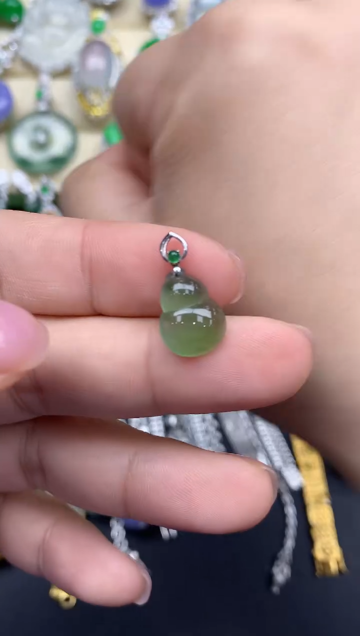 【闪购商品】翡翠颈饰18K金镶嵌19-中国好珍宝