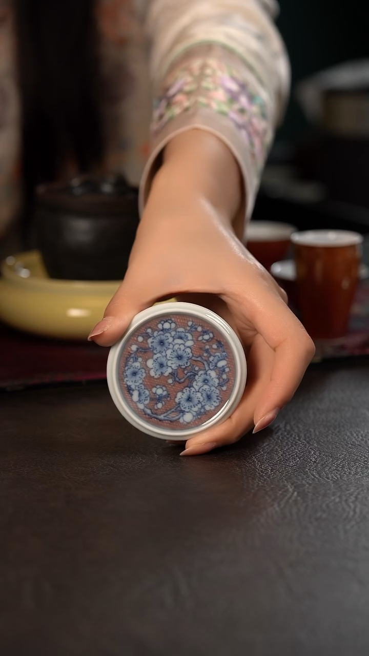 研山琢器青花釉里红红梅小杯垫 851