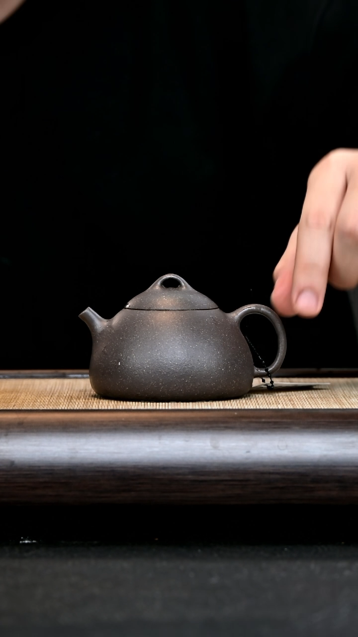 【闪购商品】紫砂茶壶AH12349 冬心 素 天青