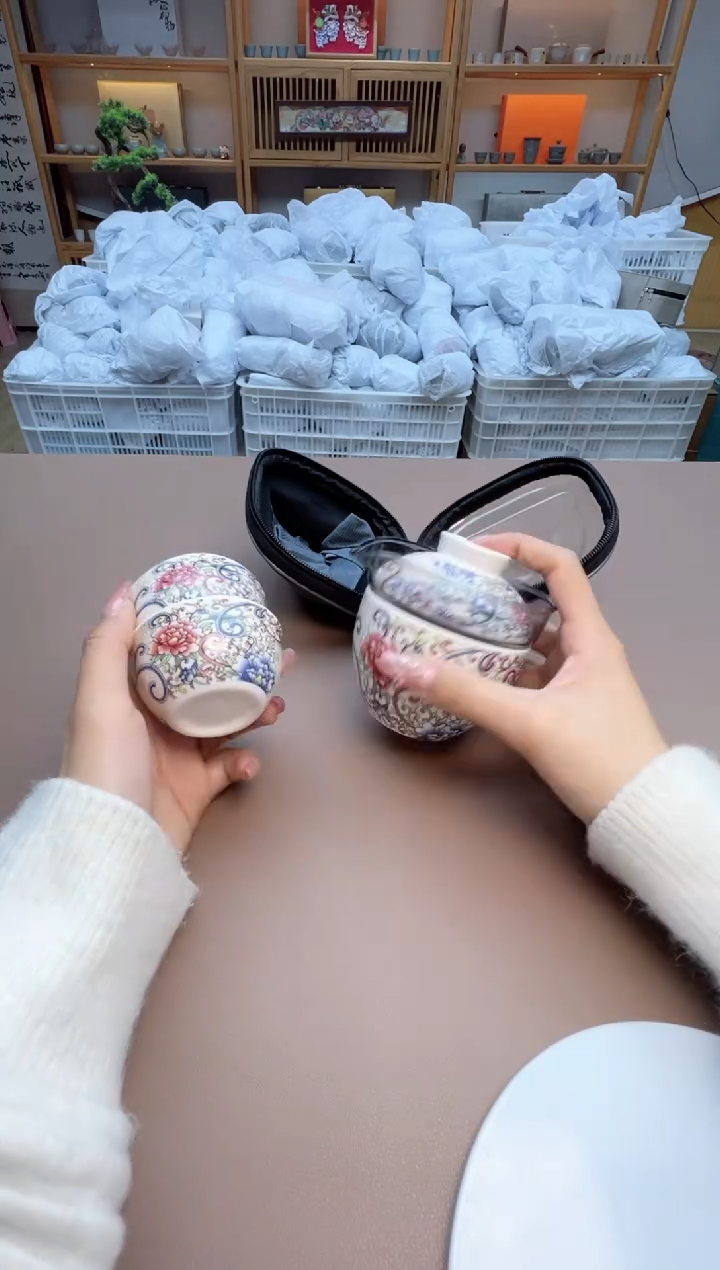 【闪购商品】摆件瓷制品S1111111111111