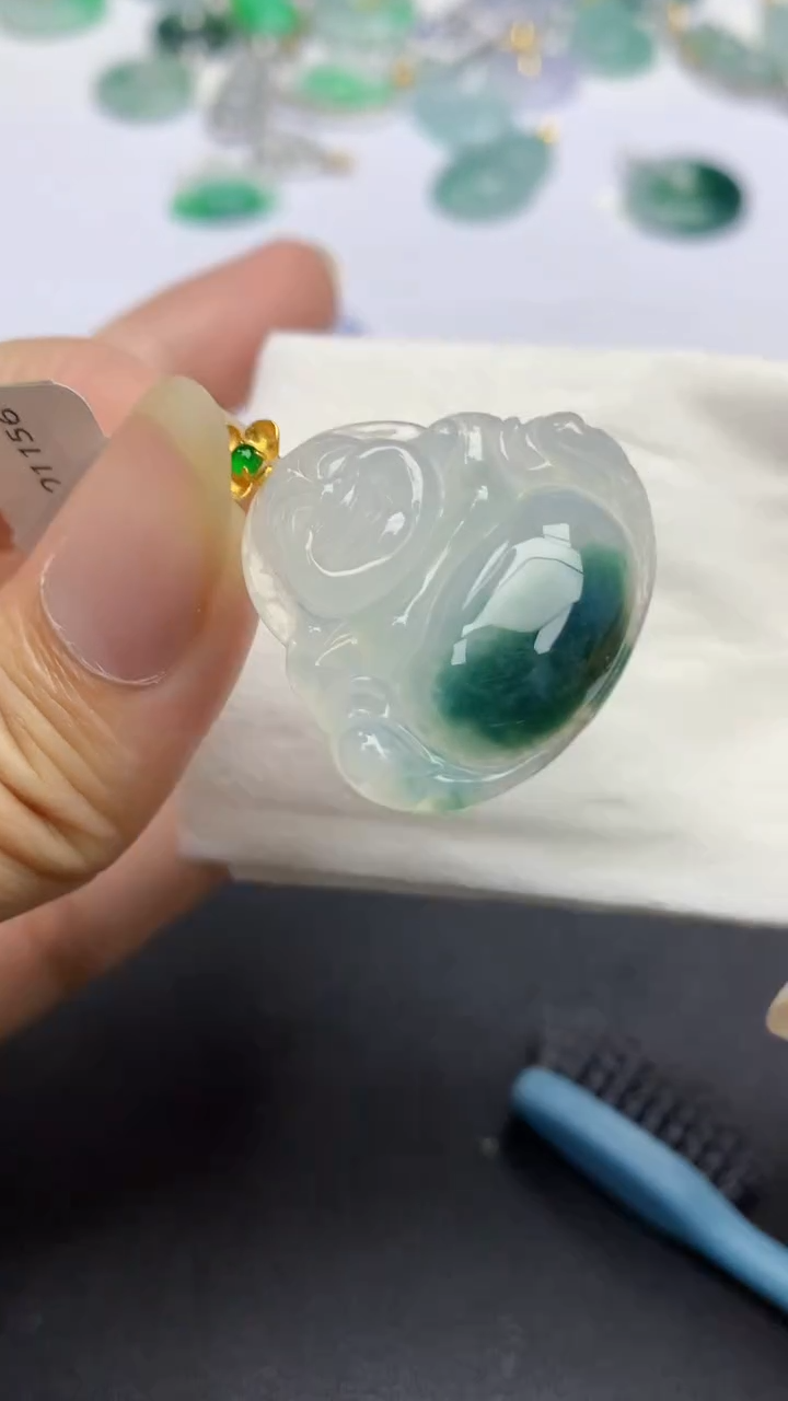 颈饰18K金镶嵌翡翠天然缅甸a货翡翠百元以上9元证书费自理