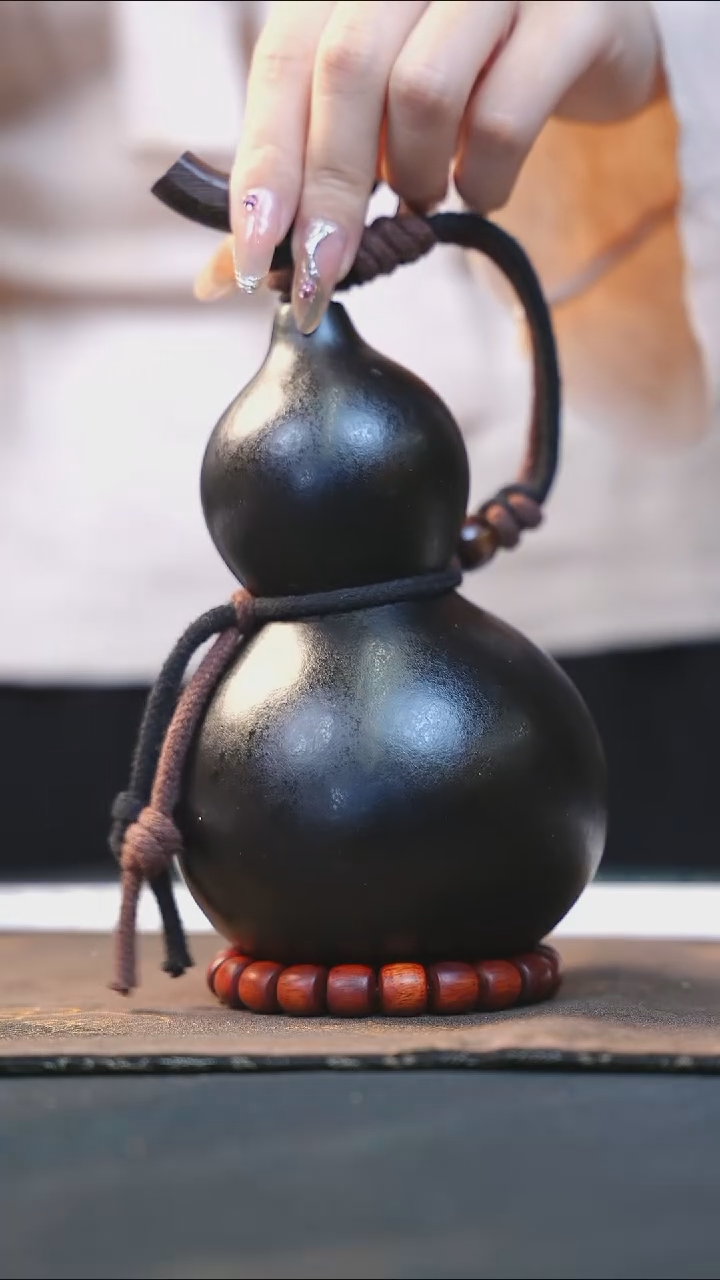 【闪购商品】WY155大漆酒葫芦不包手串及旋转底座