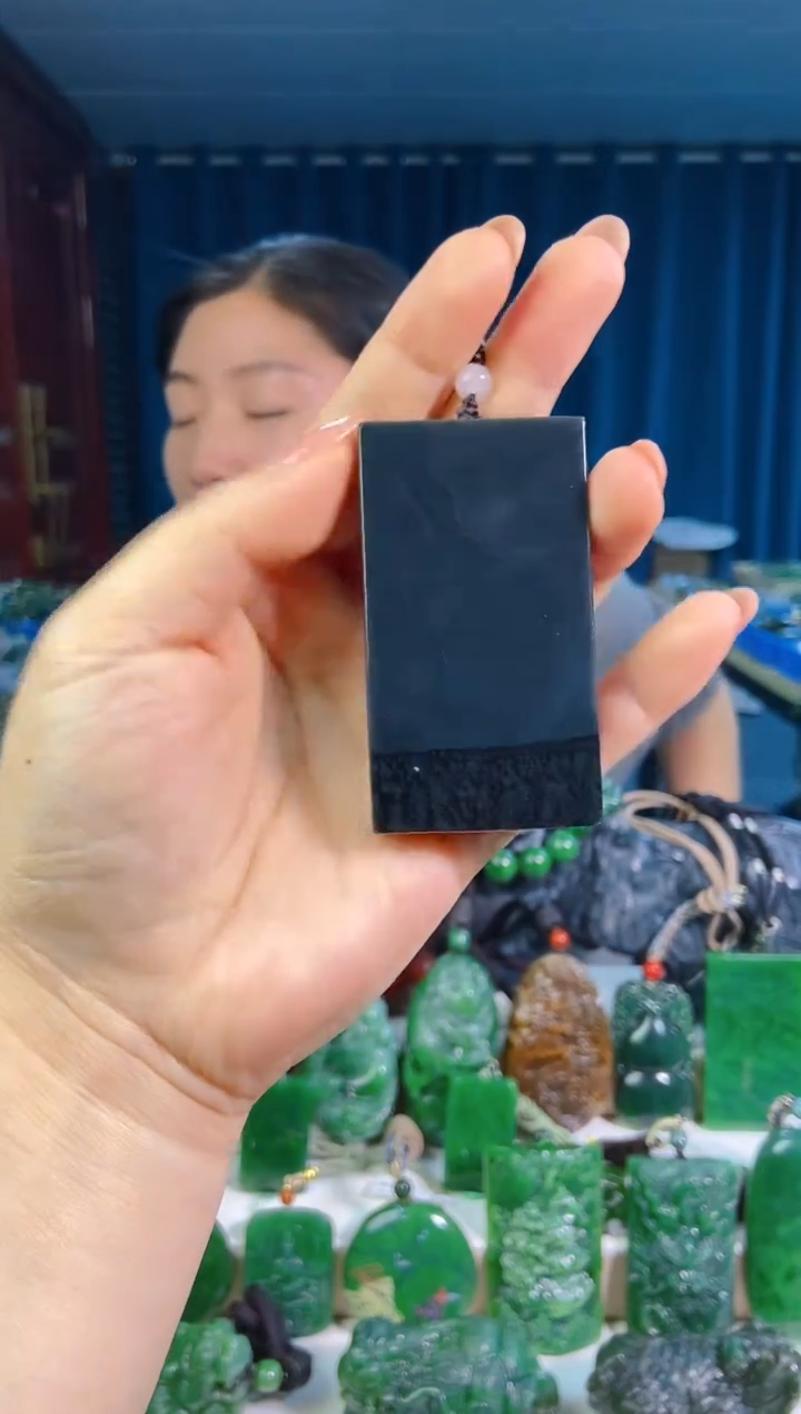 和田玉未镶嵌挂件1