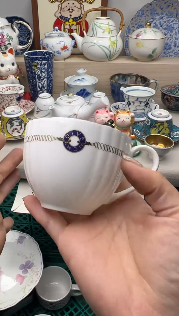 【闪购商品】瓷片亲亲一单一付28米包邮哦