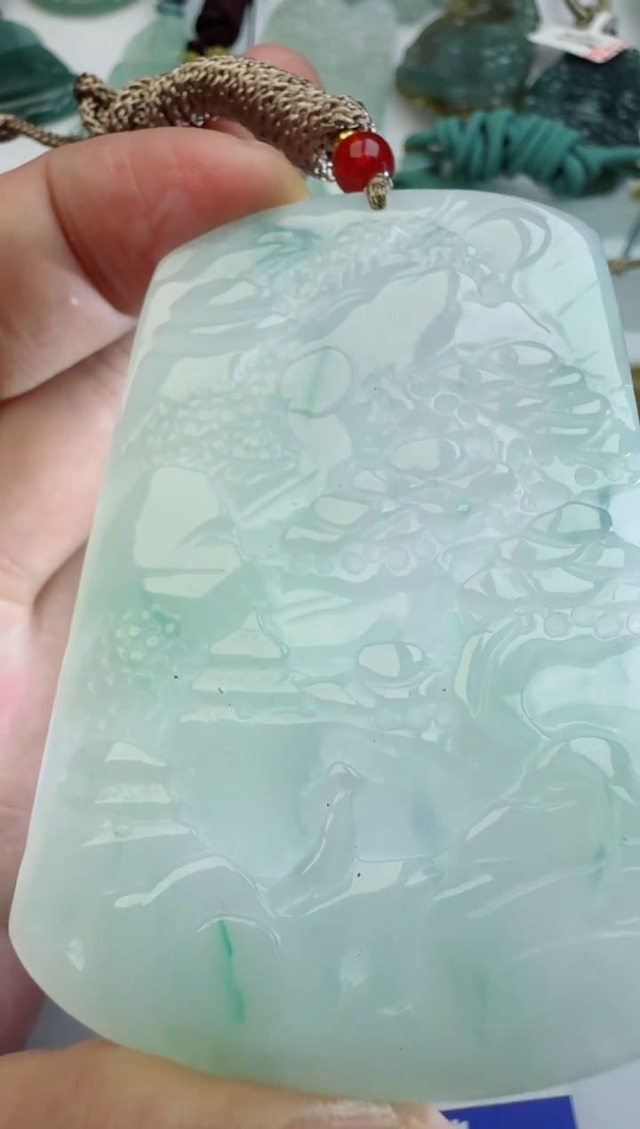 【闪购商品】翡翠颈饰未镶嵌1111111111111