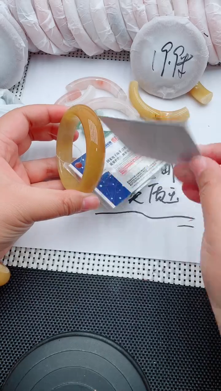 未镶嵌手镯石英质玉53-55-56