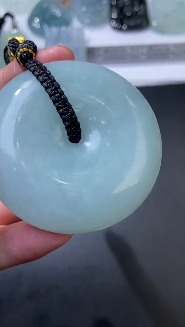 未镶嵌挂件翡翠376936   多人