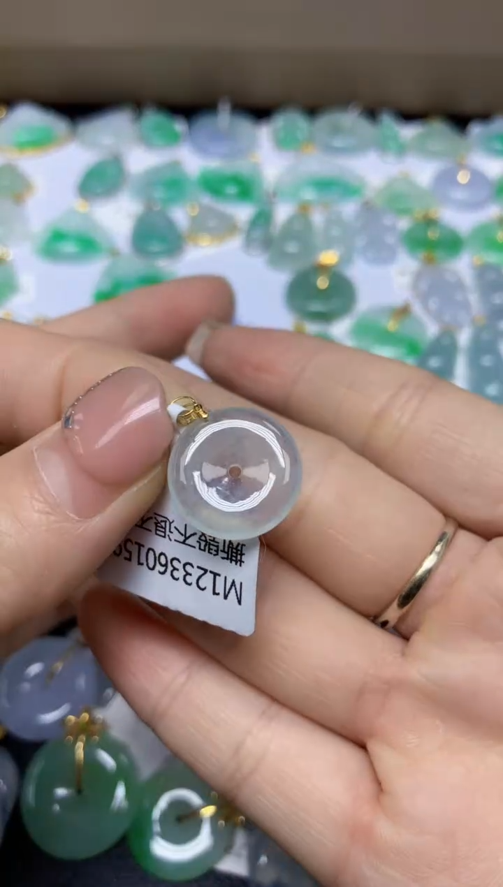 【闪购商品】翡翠挂件18K金镶嵌 天然翡翠A货1