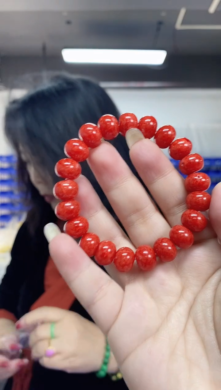 【闪购商品】玛瑙/玉髓手串未镶嵌多样性发其一颜色微差