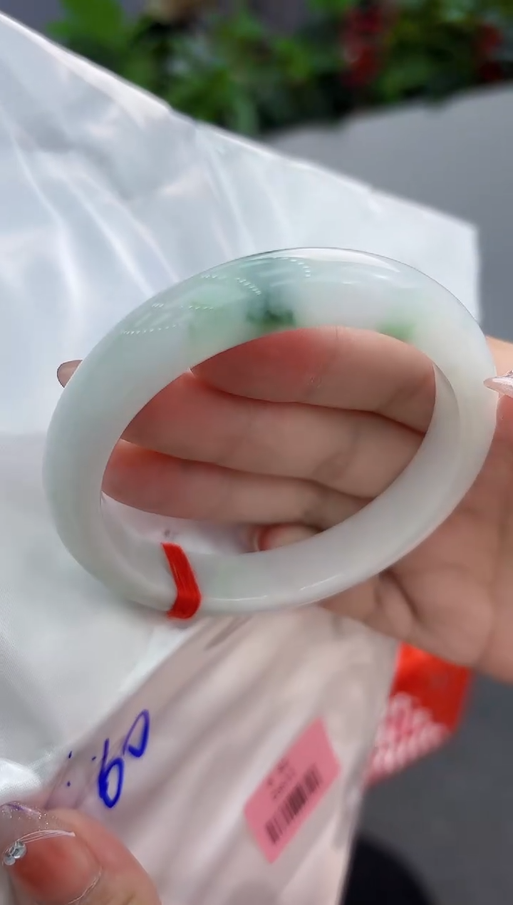 【闪购商品】翡翠手镯未镶嵌翡翠手镯