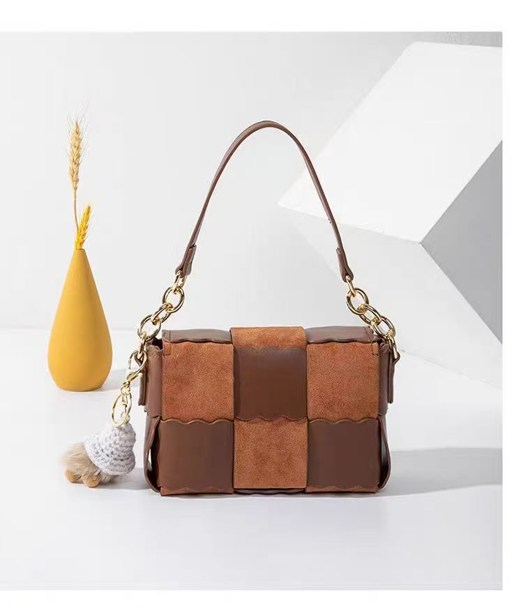 【宠粉福利】2025新款单肩斜挎手提女包拼手速库存一单08