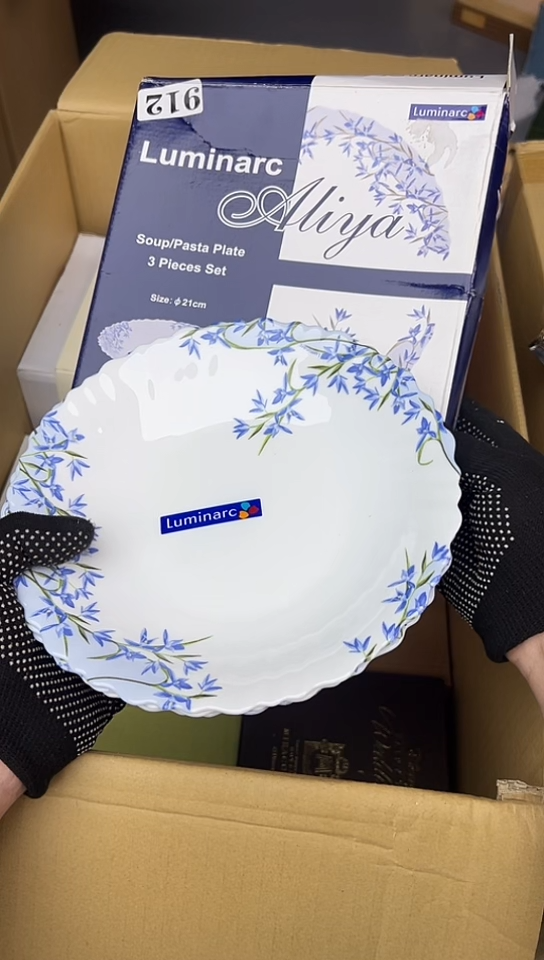【闪购商品】3只中古回流瓷器，好看谨慎参拍