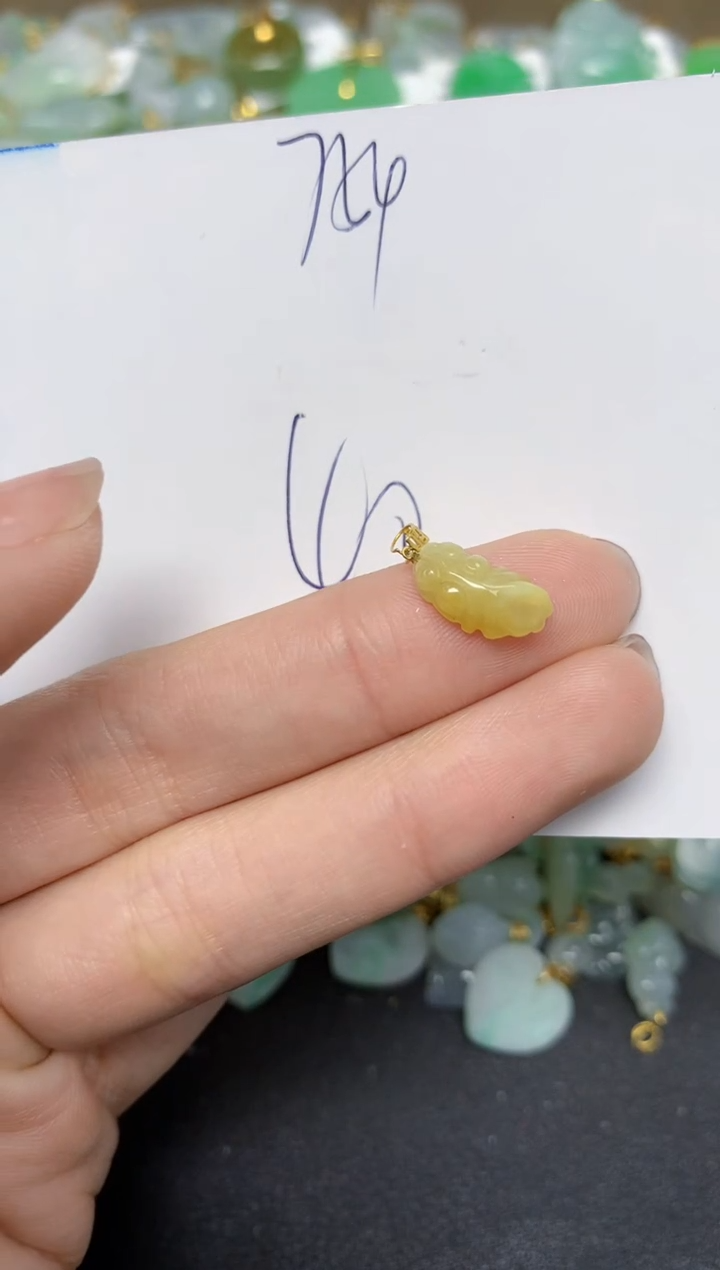 【闪购商品】翡翠颈饰18K金镶嵌 天然翡翠A货
